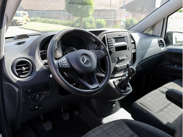 فان المدمجة MERCEDES-BENZ Vito114CDI KA lang ,Klima,Sortimo Regal: صور 7