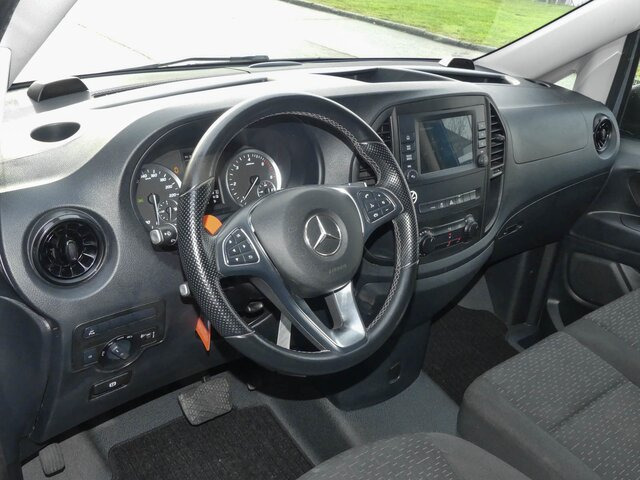 MERCEDES-BENZ Vito116CDI Extralang,Mixto,6Sitze,Automatik - فان المدمجة: صور 5 MERCEDES-BENZ Vito116CDI Extralang,Mixto,6Sitze,Automatik - فان المدمجة: صور 5