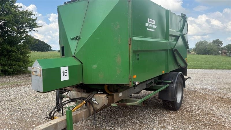 Pomi Renovo 10m3 Pomi - الآلات والماكينات الزراعية: صور 1 Pomi Renovo 10m3 Pomi - الآلات والماكينات الزراعية: صور 1