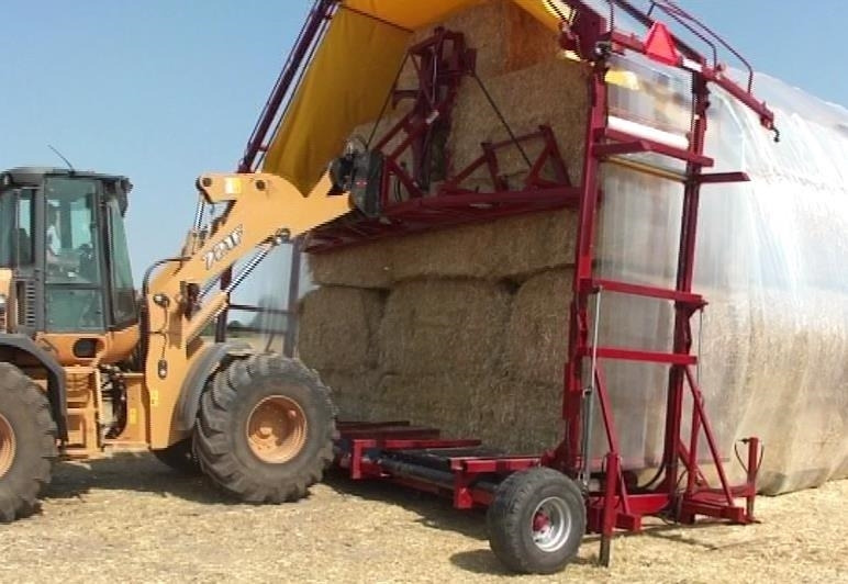 Pomi WRAP 12 Fabriksny - معدة تغليف البالات: صور 2 Pomi WRAP 12 Fabriksny - معدة تغليف البالات: صور 2
