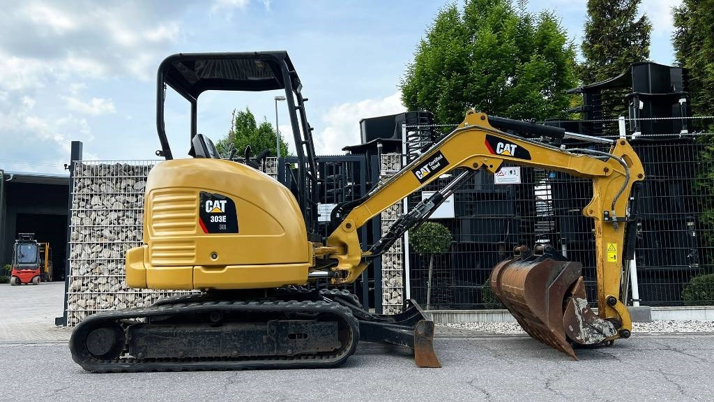 CAT Minibagger CAT 303E SW mit Löffelpaket, Knickmatik - حفارة مصغرة: صور 1 CAT Minibagger CAT 303E SW mit Löffelpaket, Knickmatik - حفارة مصغرة: صور 1