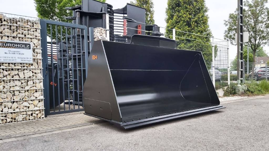 EH Frontschaufel passend Volvo L120 mit Messer - بكت شيول: صور 1 EH Frontschaufel passend Volvo L120 mit Messer - بكت شيول: صور 1