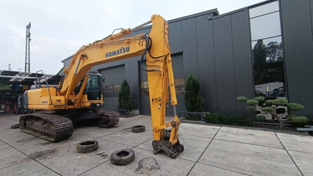 Komatsu Kettenbagger PC 210-8 mit CW 40 hydr. Kima, Kamera - حفارات زحافة: صور 5 Komatsu Kettenbagger PC 210-8 mit CW 40 hydr. Kima, Kamera - حفارات زحافة: صور 5