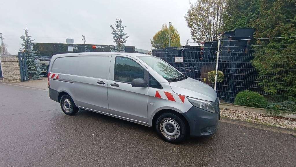 Mercedes-Benz Vito 114 CDI Werkstattschränke, Standheizung, PDC  - الشاحنات الصغيرة صندوق مغلق: صور 3 Mercedes-Benz Vito 114 CDI Werkstattschränke, Standheizung, PDC  - الشاحنات الصغيرة صندوق مغلق: صور 3