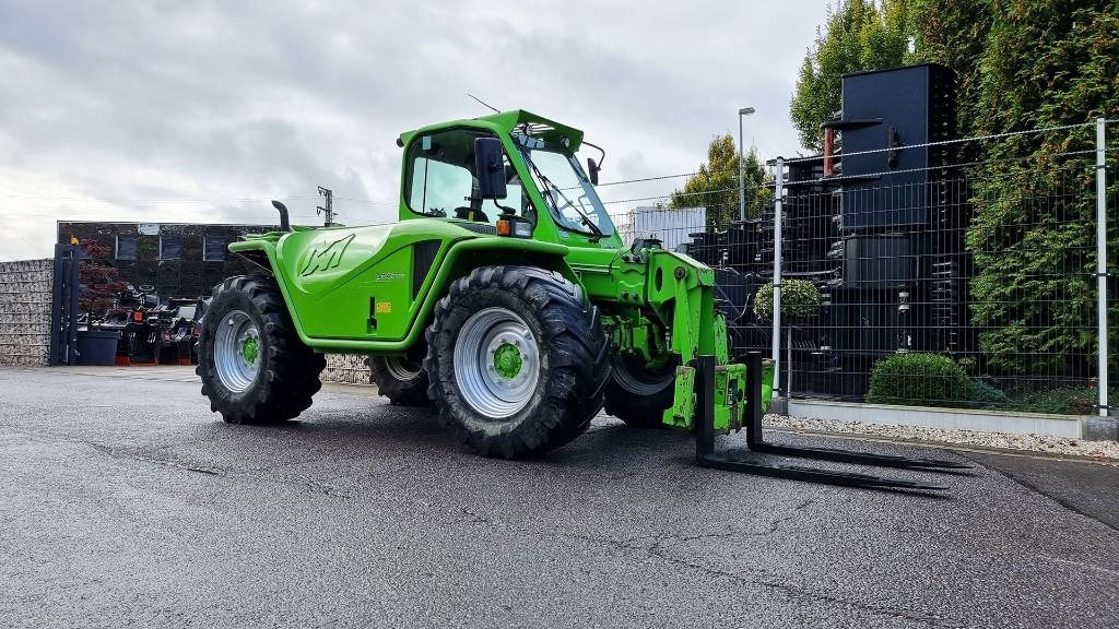 Merlo Radlader P34.7 Turbo 4x4, Allrad, Hubhöhe 7 m - اللودر بعجل: صور 5 Merlo Radlader P34.7 Turbo 4x4, Allrad, Hubhöhe 7 m - اللودر بعجل: صور 5