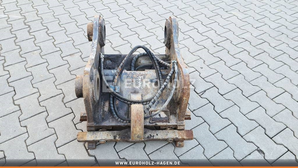 Passend für Verachtert CW20 CW30 CW40 - وصلة الربط للمعدات المعلقة - آلات البناء: صور 1 Passend für Verachtert CW20 CW30 CW40 - وصلة الربط للمعدات المعلقة - آلات البناء: صور 1