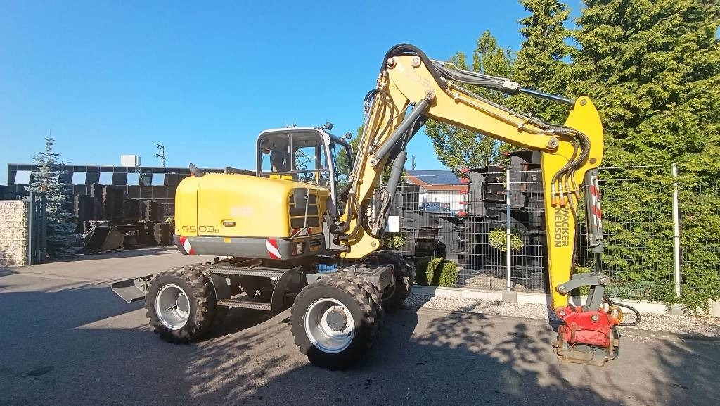 Wacker Neuson 9503 Bagger Powertilt, SW Martin, Verstellausleger - حفارة على عجلات: صور 2 Wacker Neuson 9503 Bagger Powertilt, SW Martin, Verstellausleger - حفارة على عجلات: صور 2