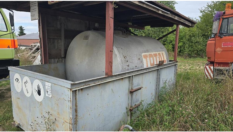 Big 5000l Dieseltank - خزان وقود: صور 1 Big 5000l Dieseltank - خزان وقود: صور 1