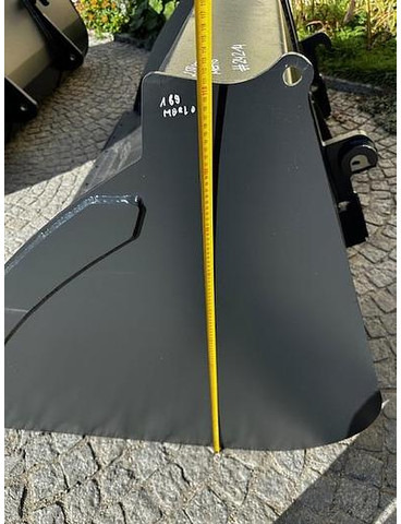 Big Volumenschaufel 250 cm mit Atlas Aufnahme - بكت: صور 5 Big Volumenschaufel 250 cm mit Atlas Aufnahme - بكت: صور 5