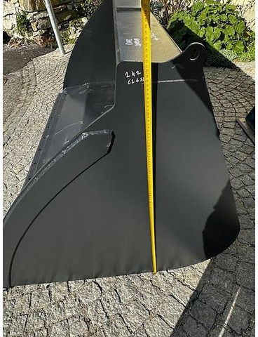 Big Volumenschaufel 250 cm mit Claas Scorpion Aufnahme - بكت: صور 4 Big Volumenschaufel 250 cm mit Claas Scorpion Aufnahme - بكت: صور 4