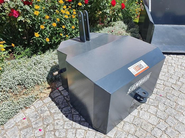 Frontgewicht 1000 kg - ثقل موازن: صور 2 Frontgewicht 1000 kg - ثقل موازن: صور 2