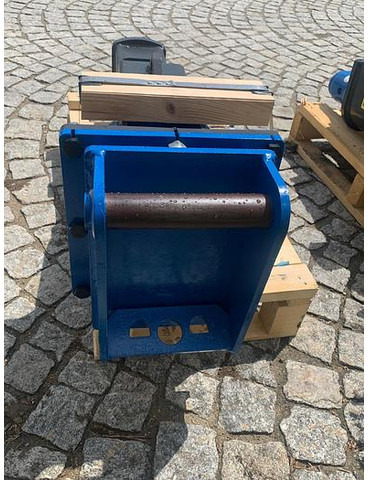 Hammer HM100 Hydraulikhammer mit Lehnhoff MS01 Aufnahme - مطرقة هيدروليكية: صور 4 Hammer HM100 Hydraulikhammer mit Lehnhoff MS01 Aufnahme - مطرقة هيدروليكية: صور 4