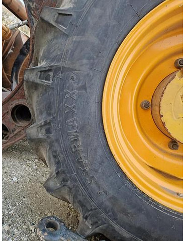 JCB Reifen Starmaxx 15.5/80-24 NEU - قطع الغيار: صور 3 JCB Reifen Starmaxx 15.5/80-24 NEU - قطع الغيار: صور 3