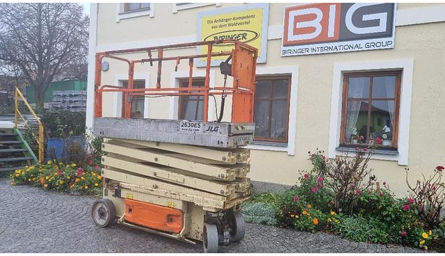 JLG 2630ES Scherenarbeitsbühne elektrisch - منصات هيدروليكية متنقلة: صور 2 JLG 2630ES Scherenarbeitsbühne elektrisch - منصات هيدروليكية متنقلة: صور 2