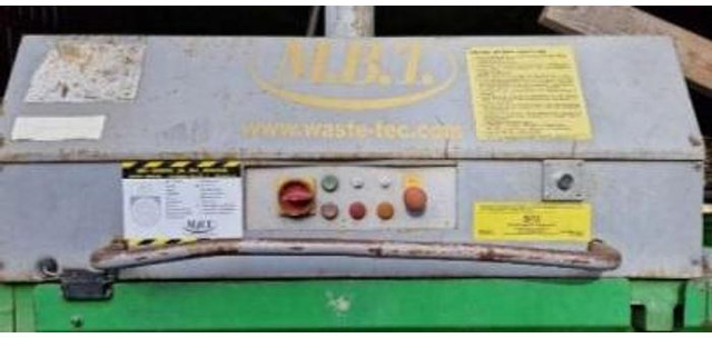 Strautmann MK 1100 Mehrkammer Ballenpresse - معدات صناعية: صور 2 Strautmann MK 1100 Mehrkammer Ballenpresse - معدات صناعية: صور 2