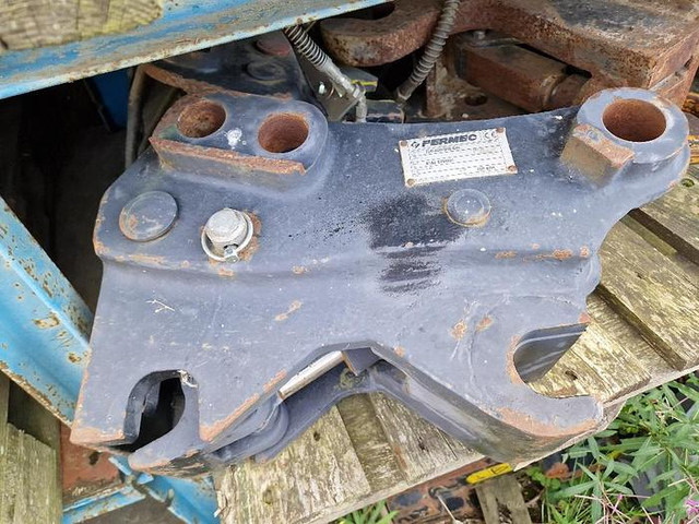 Terex / Fermec / MF Schnellwechsler - وصلة الربط للمعدات المعلقة: صور 2 Terex / Fermec / MF Schnellwechsler - وصلة الربط للمعدات المعلقة: صور 2