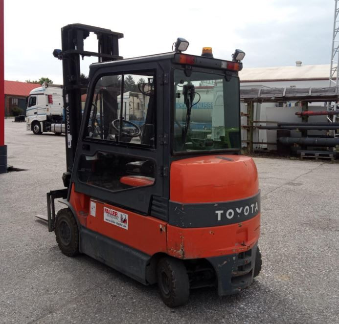 Toyota 7FBMF35 - رافعة شوكية: صور 5 Toyota 7FBMF35 - رافعة شوكية: صور 5