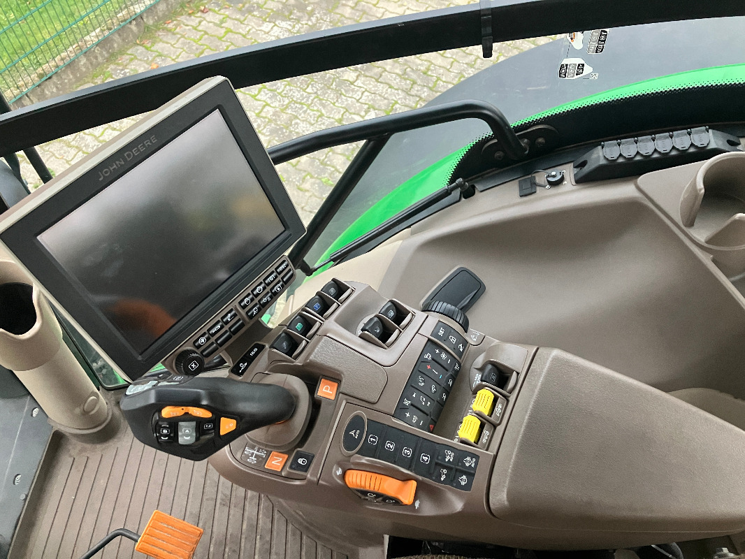 John Deere 6R185 - جرار: صور 3 John Deere 6R185 - جرار: صور 3