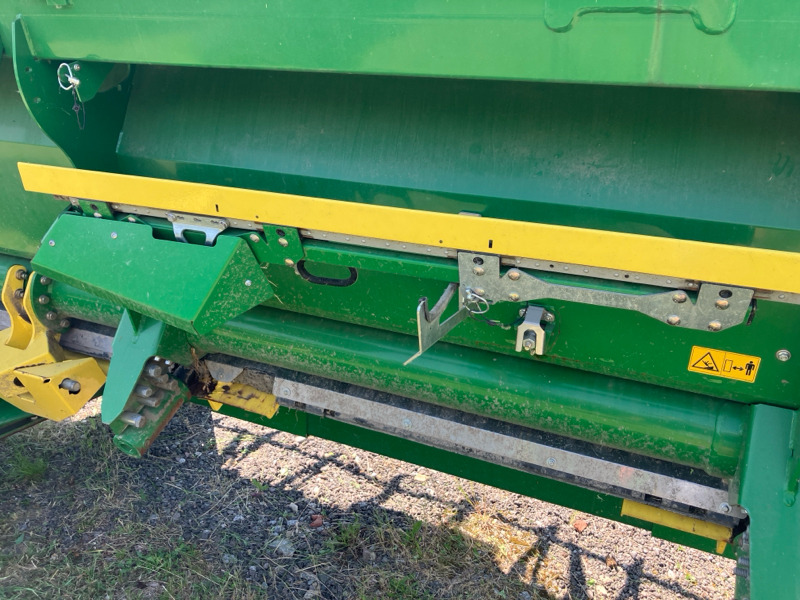 John Deere S780 Raupe mit 630X Schneidwerk - حصادة شاملة: صور 3 John Deere S780 Raupe mit 630X Schneidwerk - حصادة شاملة: صور 3