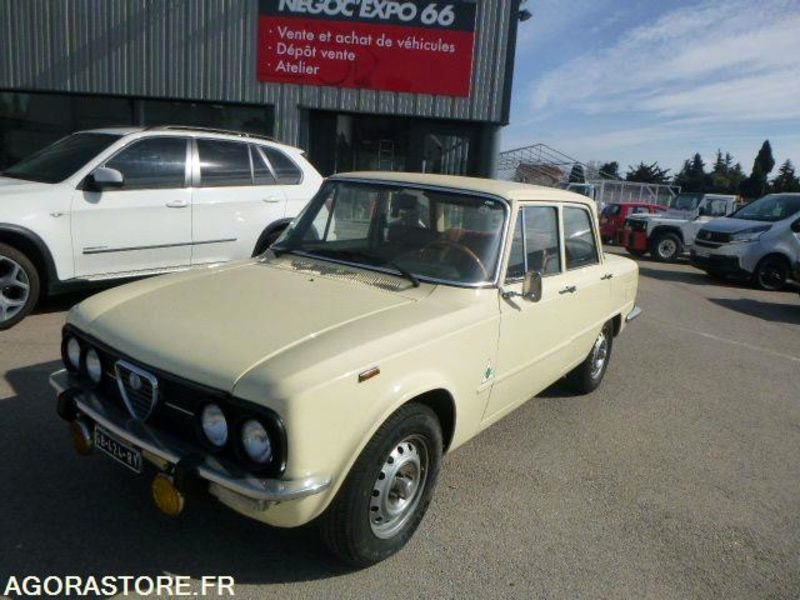 Alfa Romeo Giulia - 1976 - 92500km - COLLECTION - Livret d'origine - سيارة: صور 1 Alfa Romeo Giulia - 1976 - 92500km - COLLECTION - Livret d'origine - سيارة: صور 1
