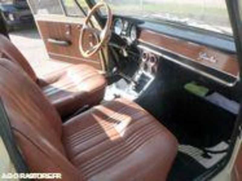 Alfa Romeo Giulia - 1976 - 92500km - COLLECTION - Livret d'origine - سيارة: صور 4 Alfa Romeo Giulia - 1976 - 92500km - COLLECTION - Livret d'origine - سيارة: صور 4