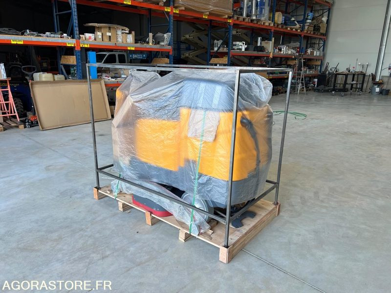 Autolaveuse Hippo AR-X9 NEUVE - ماكينة فرك وتجفيف: صور 4 Autolaveuse Hippo AR-X9 NEUVE - ماكينة فرك وتجفيف: صور 4