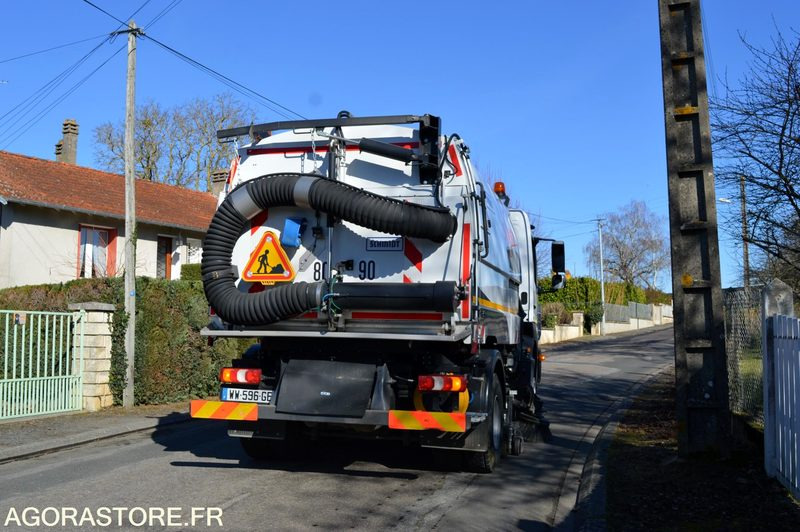 BALAYEUSE MERCEDES ATEGO 95000kms 2019 - سياره كنس شوارع: صور 2 BALAYEUSE MERCEDES ATEGO 95000kms 2019 - سياره كنس شوارع: صور 2