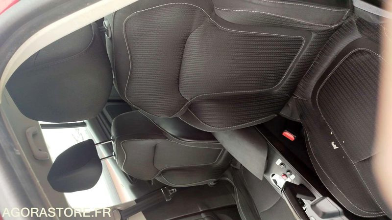 BREAK Renault Mégane - 2019 - FK785LQ - سيارة ستيشن: صور 5 BREAK Renault Mégane - 2019 - FK785LQ - سيارة ستيشن: صور 5