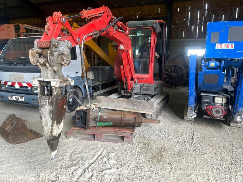 Brise roche Sandvik BR211 M1 - مطرقة هيدروليكية: صور 4 Brise roche Sandvik BR211 M1 - مطرقة هيدروليكية: صور 4