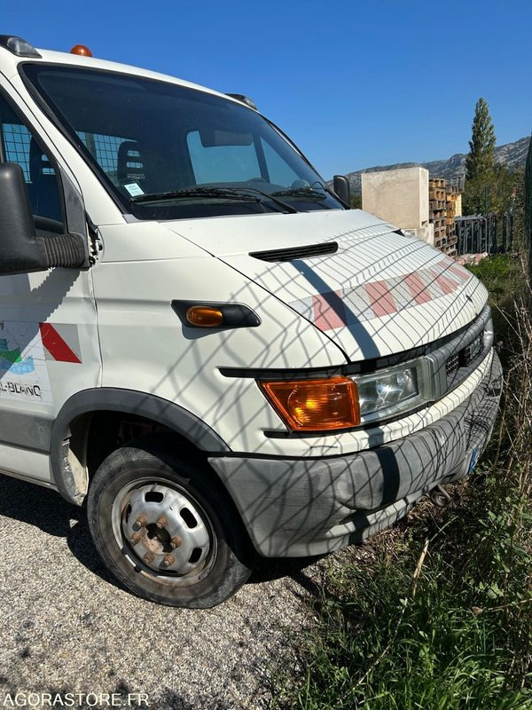 CAMION BENNE IVECO DAILY - فان: صور 3 CAMION BENNE IVECO DAILY - فان: صور 3
