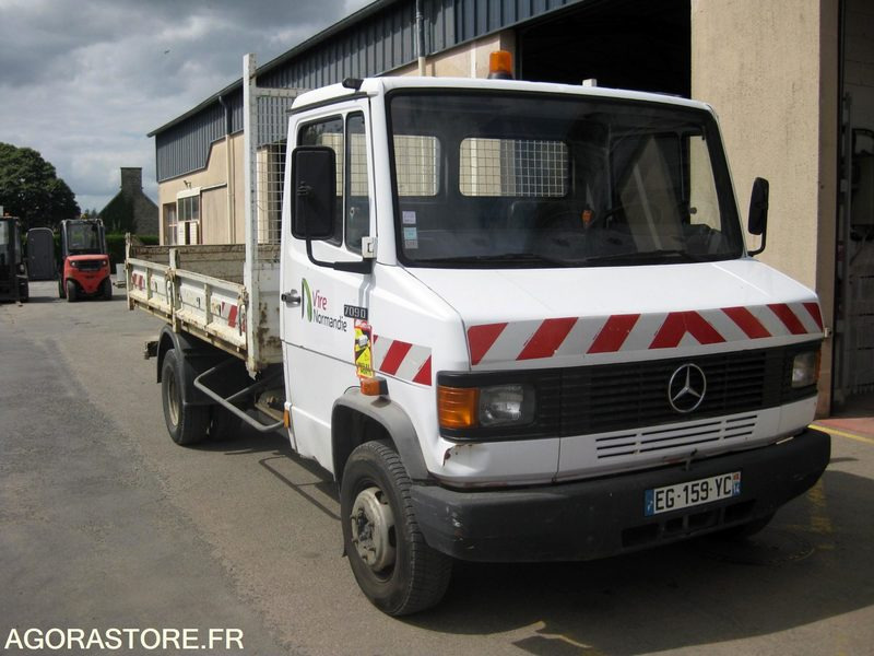 CAMION BENNE - شاحنة: صور 2 CAMION BENNE - شاحنة: صور 2