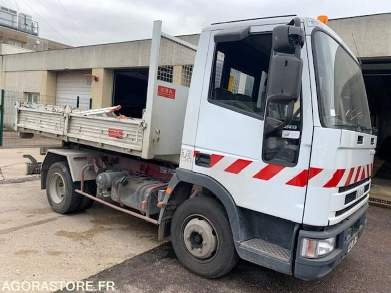 CAMION IVECO AMPLIROLL 65 E 13 TIPPER - 2003 - BON ETAT - قلابات: صور 2 CAMION IVECO AMPLIROLL 65 E 13 TIPPER - 2003 - BON ETAT - قلابات: صور 2