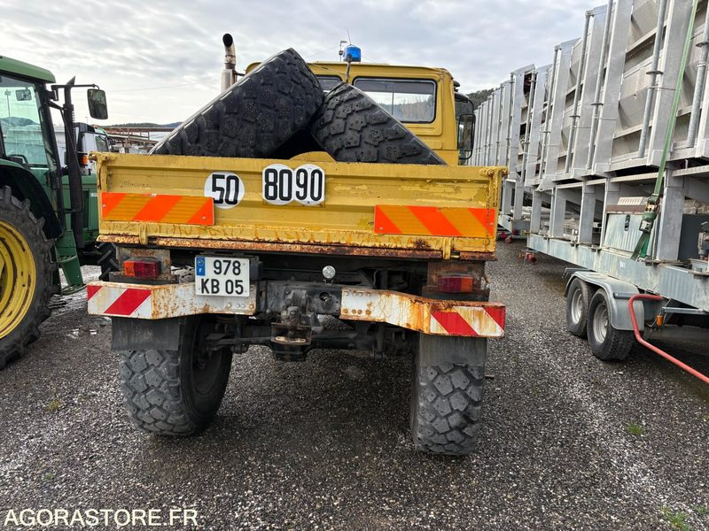 CAMION MERCEDES UNIMOG 1200 - شاحنة: صور 2 CAMION MERCEDES UNIMOG 1200 - شاحنة: صور 2
