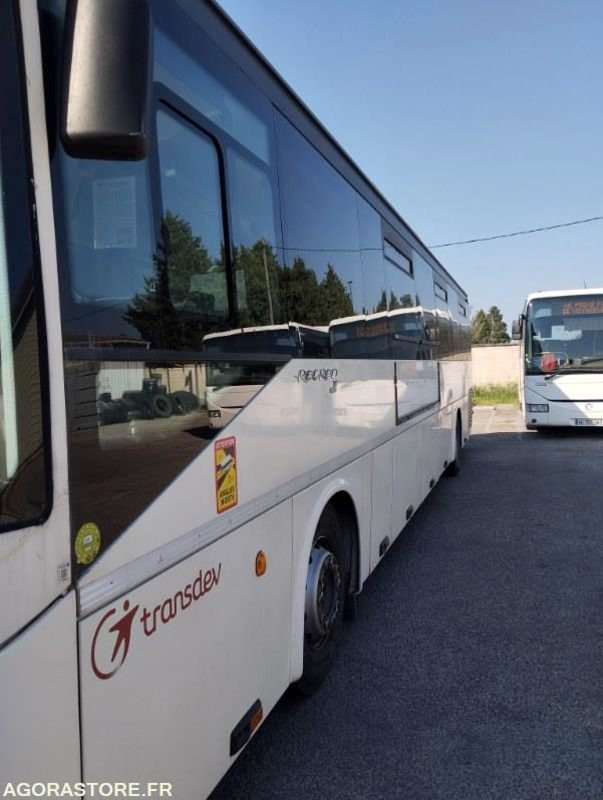 CAR IRISBUS RECREO 18630 - MEC 2009 281000KM AC-503-JJ - حافلة مدرسية: صور 4 CAR IRISBUS RECREO 18630 - MEC 2009 281000KM AC-503-JJ - حافلة مدرسية: صور 4