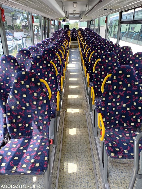 CAR MERCEDES INTOURO 436244 kms 2010 - حافلة مدرسية: صور 5 CAR MERCEDES INTOURO 436244 kms 2010 - حافلة مدرسية: صور 5