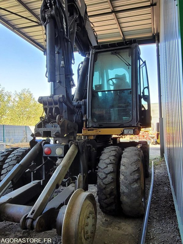 CHARGEUSE - MECALAC - 714 MWRR - 2008 / 7007 HEURES - حفارة على عجلات: صور 2 CHARGEUSE - MECALAC - 714 MWRR - 2008 / 7007 HEURES - حفارة على عجلات: صور 2