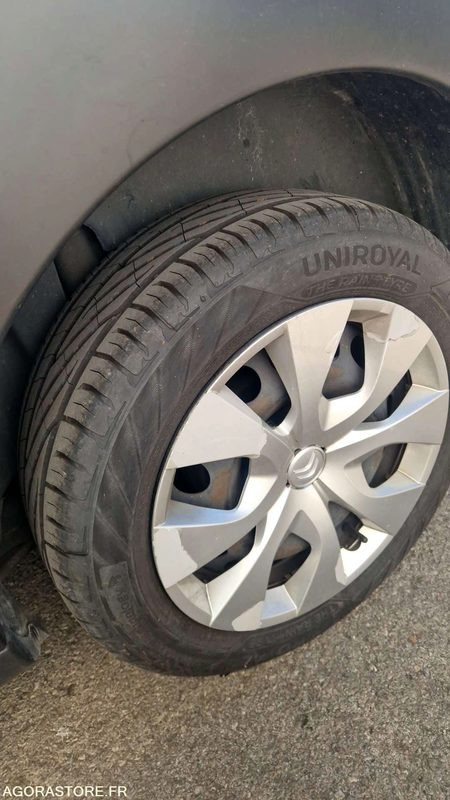 CITROËN C4 CACTUS - 2020 - 134190KM - سيارة: صور 4 CITROËN C4 CACTUS - 2020 - 134190KM - سيارة: صور 4