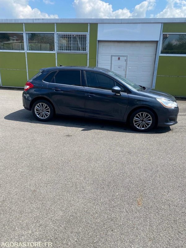 CITROEN C4 essence - 2011 - 210 000km - سيارة: صور 3 CITROEN C4 essence - 2011 - 210 000km - سيارة: صور 3