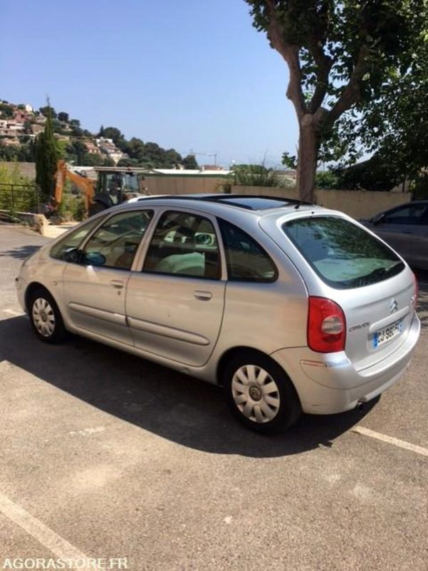 CITROEN XSARA PICASSO 2006 1.6 HDi 16V 90cv - سيارة: صور 4 CITROEN XSARA PICASSO 2006 1.6 HDi 16V 90cv - سيارة: صور 4