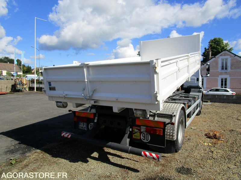 Camion benne Ampliroll Mercedes Axor - 2007 - 206 900 km - TRES BON ETAT - شاحنة ذات الخطاف: صور 4 Camion benne Ampliroll Mercedes Axor - 2007 - 206 900 km - TRES BON ETAT - شاحنة ذات الخطاف: صور 4
