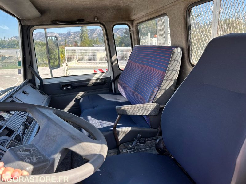 Camion benne Renault S110 - شاحنة: صور 4 Camion benne Renault S110 - شاحنة: صور 4