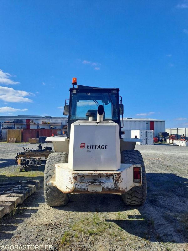 Chargeuse AHLMANN AS200 - 1999 / 6926 HEURES (MMF818/MD351) - بلدوزر: صور 3 Chargeuse AHLMANN AS200 - 1999 / 6926 HEURES (MMF818/MD351) - بلدوزر: صور 3