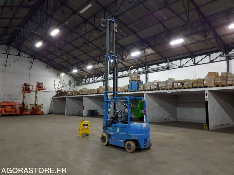 Chariot élévateur ELEC 2.5T Triplex 5,5M NISSAN QO2L25 - رافعة شوكية كهربائية: صور 1 Chariot élévateur ELEC 2.5T Triplex 5,5M NISSAN QO2L25 - رافعة شوكية كهربائية: صور 1