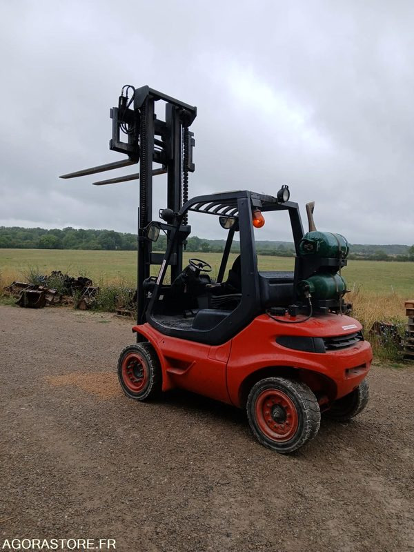 Chariot élévateur Fenwick Linde H35T 3.5T - رافعة شوكية تعمل بالغاز: صور 2 Chariot élévateur Fenwick Linde H35T 3.5T - رافعة شوكية تعمل بالغاز: صور 2