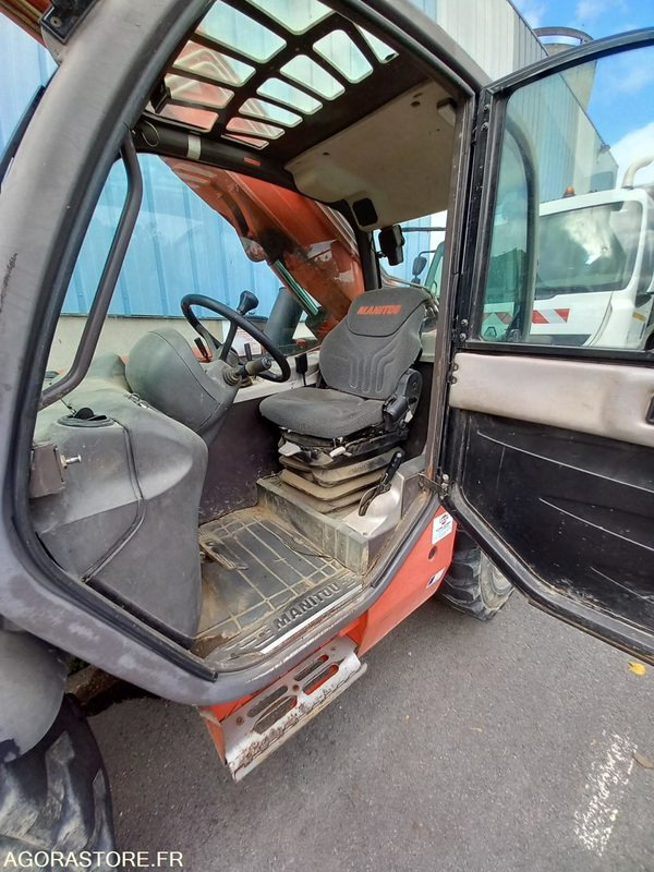 Chariot elevateur Manitou MT732+ Godet - رافعة تلسكوبية: صور 3 Chariot elevateur Manitou MT732+ Godet - رافعة تلسكوبية: صور 3