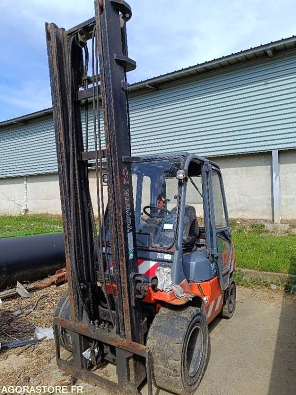 Chariot elevateur TOYOTA pour pièces - رافعة شوكية ديزل: صور 2 Chariot elevateur TOYOTA pour pièces - رافعة شوكية ديزل: صور 2