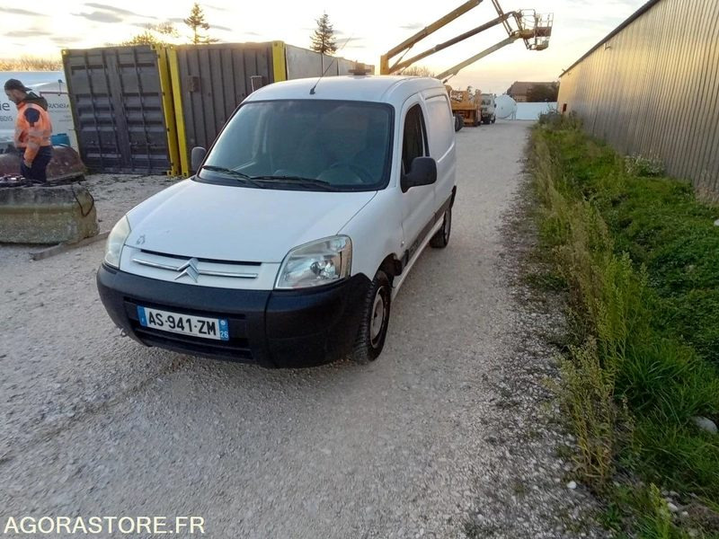 Citroën Berlingo 1.6 hdi 2010 - فان المدمجة: صور 2 Citroën Berlingo 1.6 hdi 2010 - فان المدمجة: صور 2