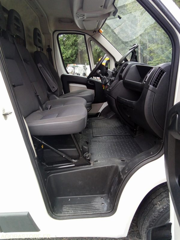 Citroen jumper 2,2 HDi 100 l1h1 77540 kms garanties HS Non ROULANT - فان: صور 2 Citroen jumper 2,2 HDi 100 l1h1 77540 kms garanties HS Non ROULANT - فان: صور 2
