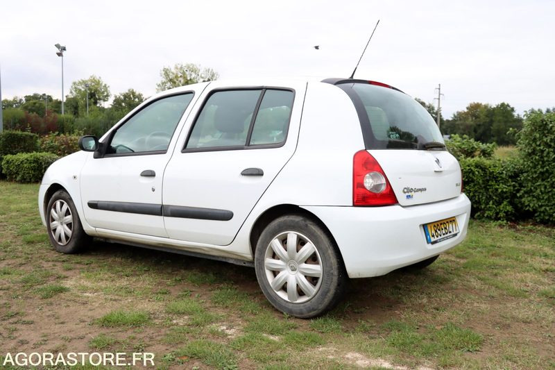 Clio 2 diesel - سيارة: صور 4 Clio 2 diesel - سيارة: صور 4
