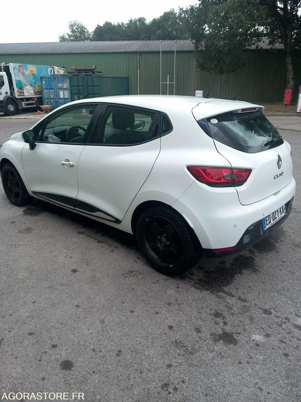 Clio IV essence - سيارة: صور 4 Clio IV essence - سيارة: صور 4